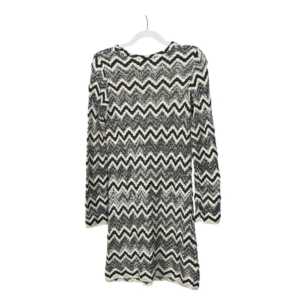Zara Long Sleeves Chevron Knit Zig Zag Cream and Black Dress-medium - Picture 3 of 8